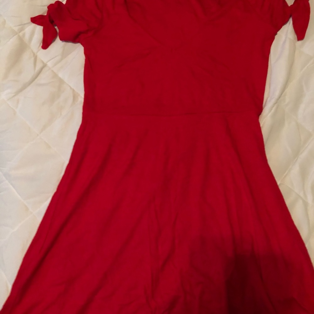Dress - Picture 2 of 2